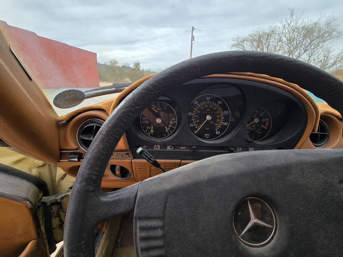 Mercedes-benz-450-sl-1978-yellow-1