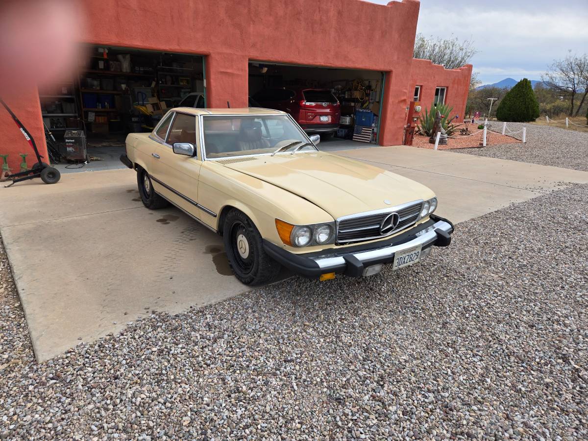 Mercedes-benz-450-sl-1978-yellow-5