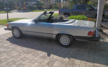 Mercedes-benz-450-sl-convertible-1980-2