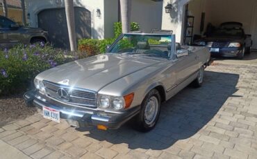 Mercedes-benz-450-sl-convertible-1980
