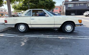 Mercedes-benz-450sl-1973-yellow-2