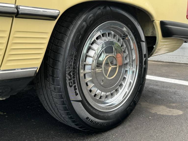 Mercedes-benz-450sl-1978-17