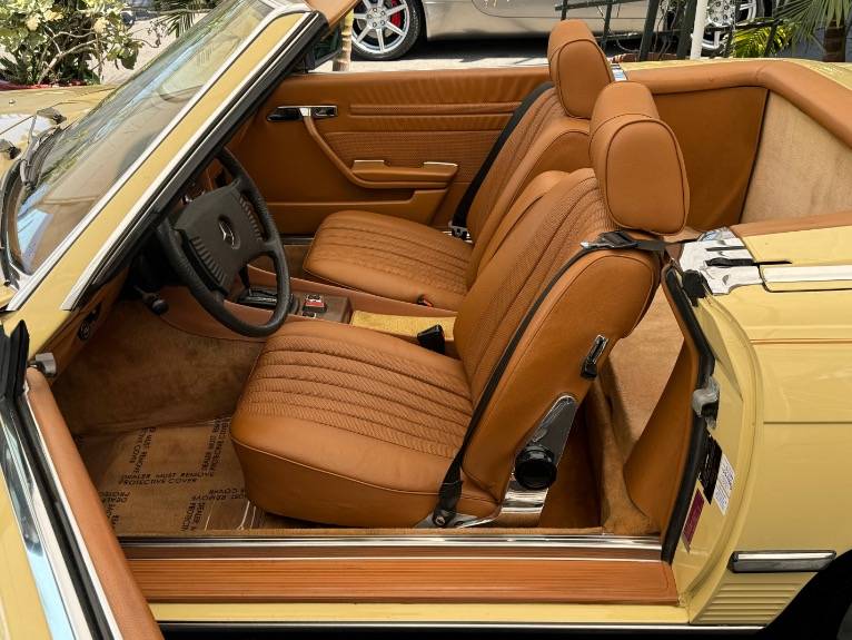 Mercedes-benz-450sl-1978-25