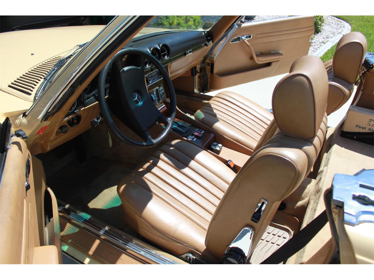 Mercedes-benz-450sl-1980-Manila-Beige-Palomino-MB-Tex-11