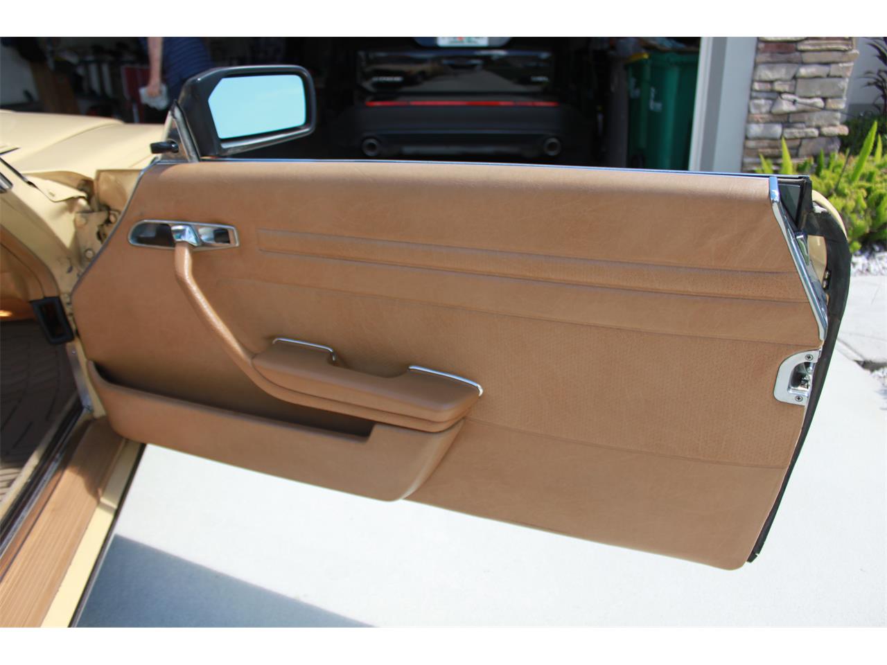 Mercedes-benz-450sl-1980-Manila-Beige-Palomino-MB-Tex-7