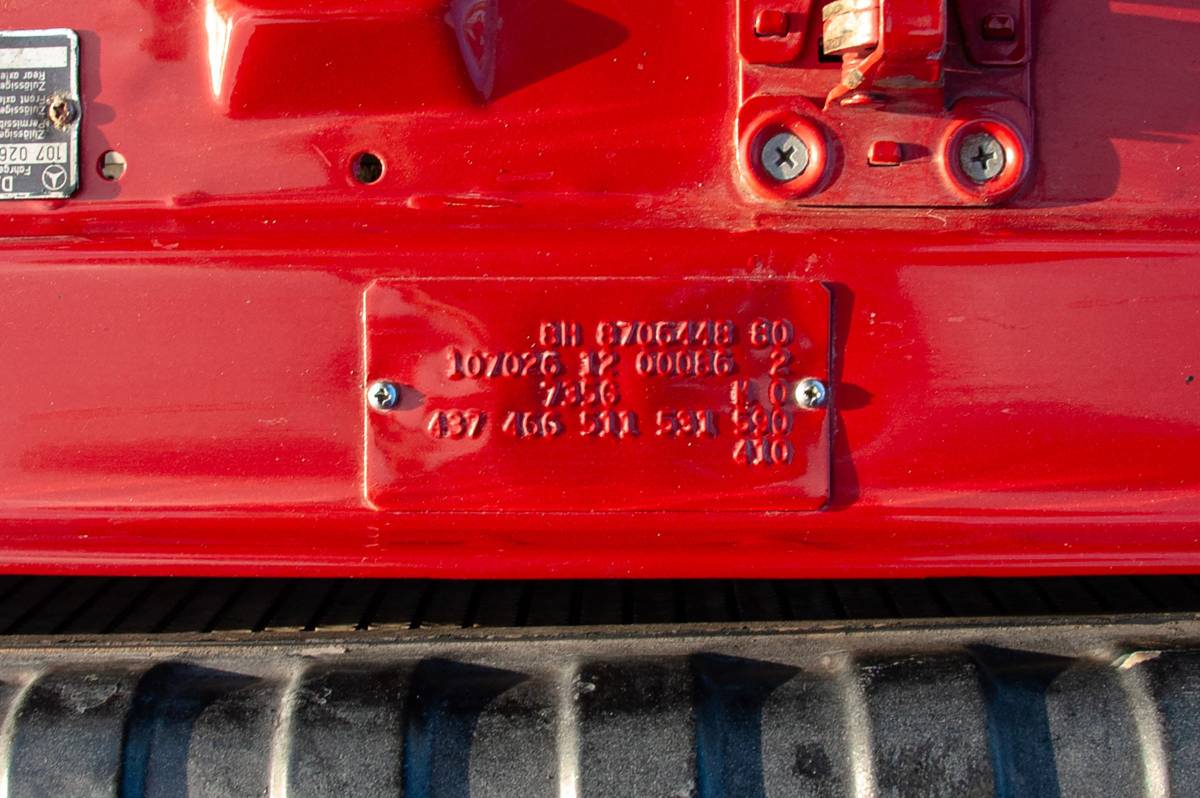 Mercedes-benz-450slc-1978-red-17