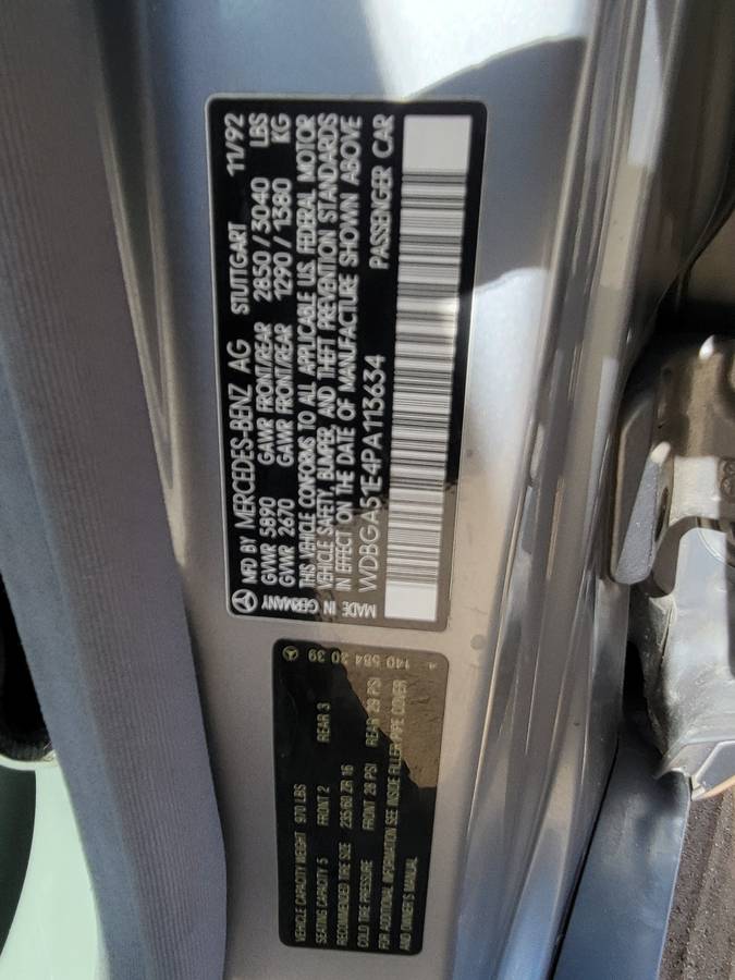 Mercedes-benz-500-sel-1993-3