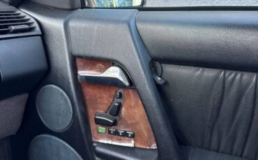 Mercedes-benz-500-series-1993-6