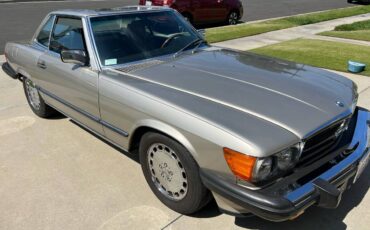 Mercedes-benz-560-1986-silver