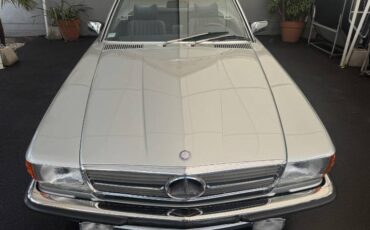 Mercedes-benz-560-class-1986-1