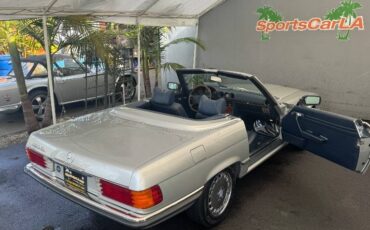 Mercedes-benz-560-class-1986-11