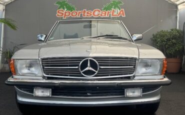 Mercedes-benz-560-class-1986-14