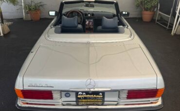 Mercedes-benz-560-class-1986-28