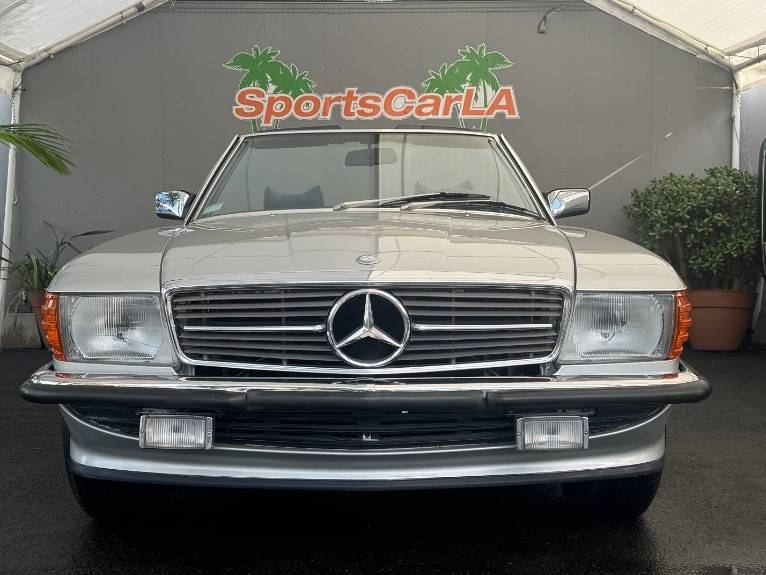 Mercedes-benz-560-class-1986-29