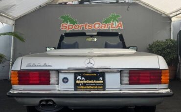 Mercedes-benz-560-class-1986-7