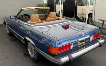 Mercedes-benz-560-class-1987-11