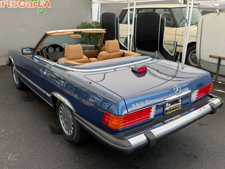 Mercedes-benz-560-class-1987-11