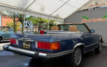 Mercedes-benz-560-class-1987-14