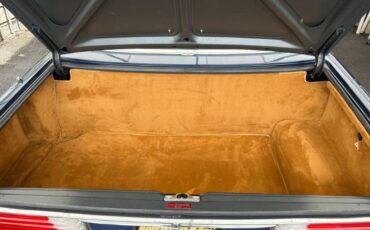 Mercedes-benz-560-class-1987-19