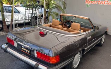 Mercedes-benz-560-class-1987-2