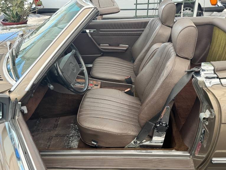 Mercedes-benz-560-class-1987-20