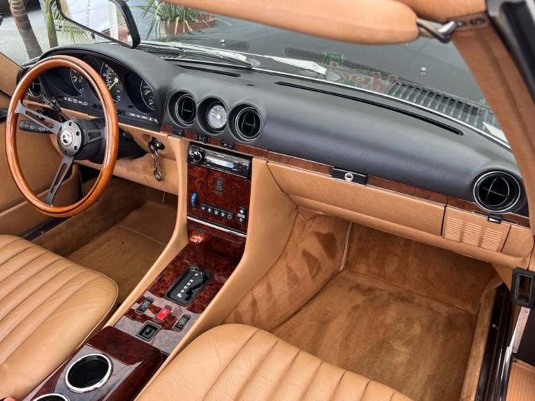 Mercedes-benz-560-class-1987-21