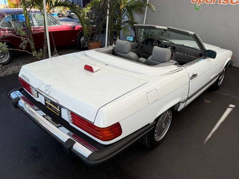 Mercedes-benz-560-class-1987-32