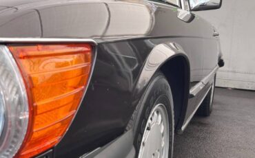 Mercedes-benz-560-class-1987-37