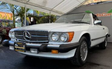 Mercedes-benz-560-class-1987