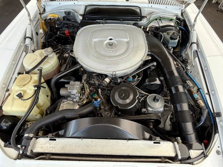 Mercedes-benz-560-class-1987-38