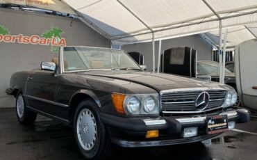 Mercedes-benz-560-class-1987-4