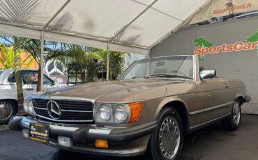 Mercedes-benz-560-class-1987