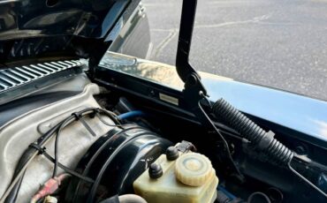 Mercedes-benz-560-sl-1989-18