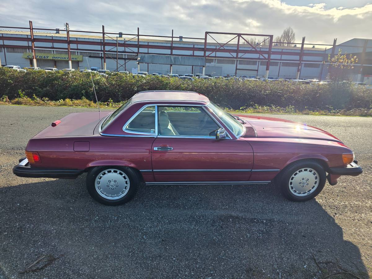 Mercedes-benz-560-sl-1989-red-16