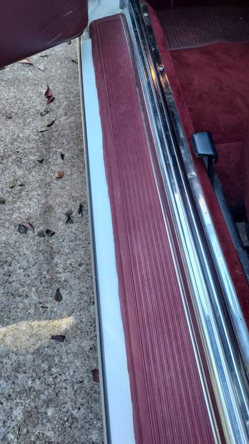 Mercedes-benz-560-sl-1989-white-12