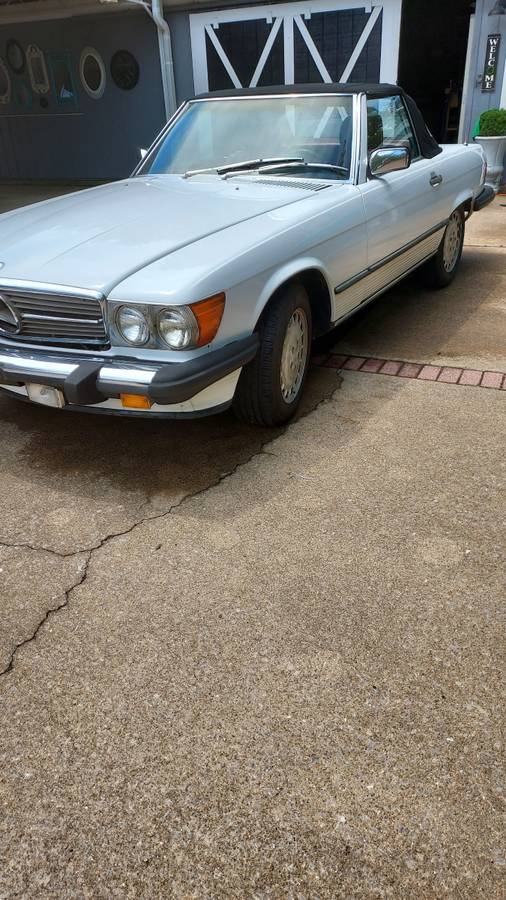 Mercedes-benz-560-sl-1989-white-3