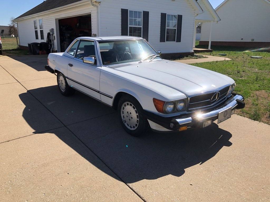 Mercedes-benz-560-sl-1989-white-5