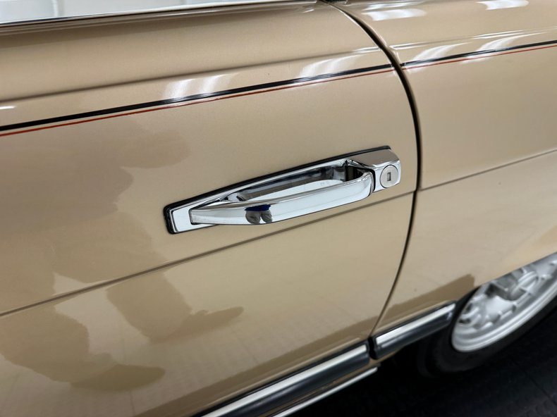 Mercedes-benz-Other-1985-Champagne-Metallic-Tan-12