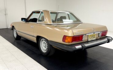 Mercedes-benz-Other-1985-Champagne-Metallic-Tan-19