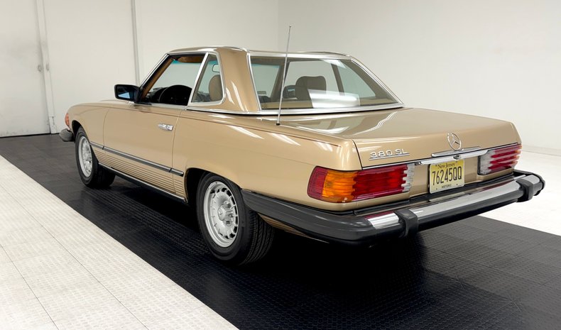 Mercedes-benz-Other-1985-Champagne-Metallic-Tan-19