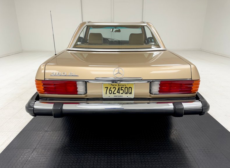 Mercedes-benz-Other-1985-Champagne-Metallic-Tan-22