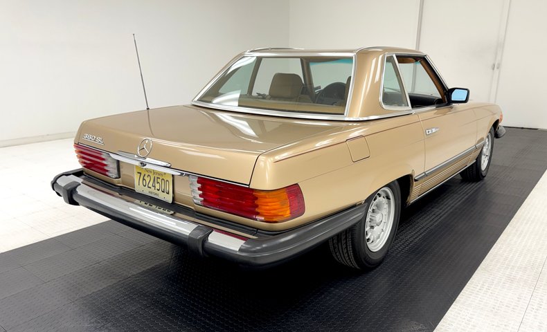 Mercedes-benz-Other-1985-Champagne-Metallic-Tan-23
