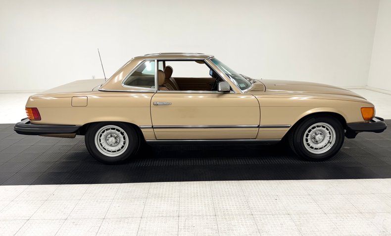Mercedes-benz-Other-1985-Champagne-Metallic-Tan-24