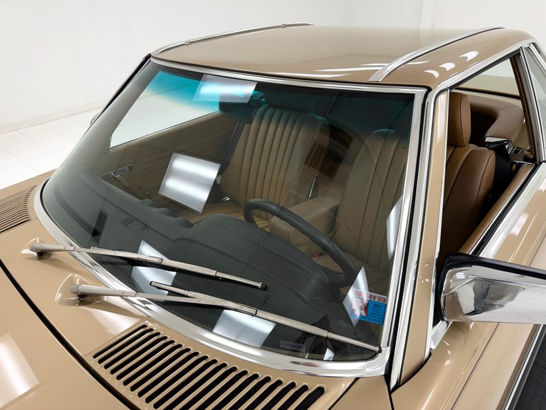 Mercedes-benz-Other-1985-Champagne-Metallic-Tan-29