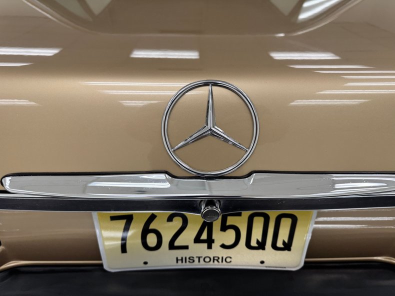 Mercedes-benz-Other-1985-Champagne-Metallic-Tan-35