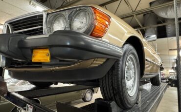 Mercedes-benz-Other-1985-Champagne-Metallic-Tan-44