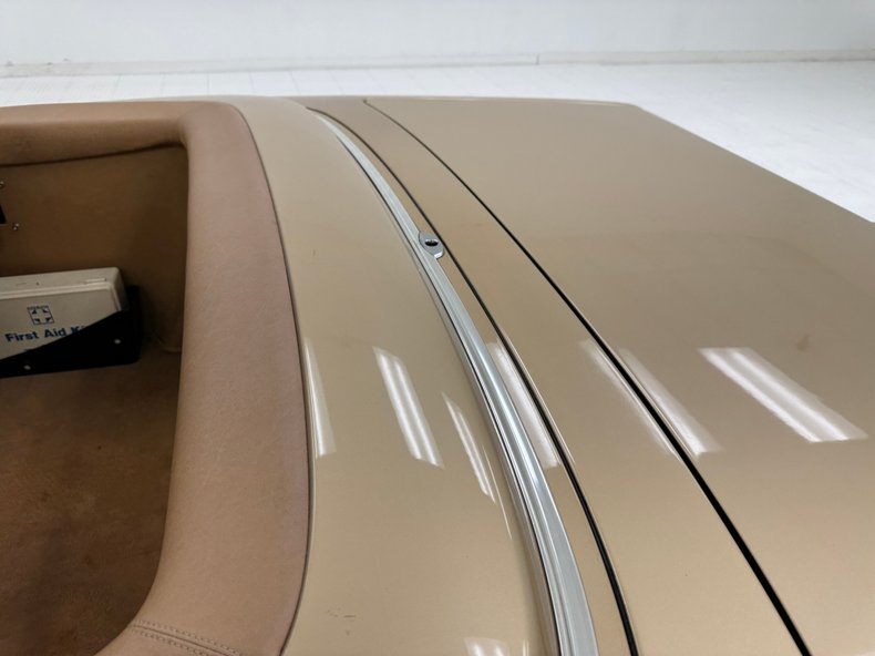 Mercedes-benz-Other-1985-Champagne-Metallic-Tan-7