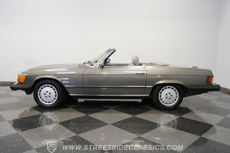 Mercedes-benz-Other-1985-Gray-Gray-10