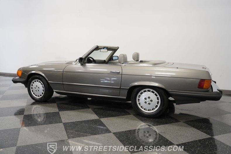 Mercedes-benz-Other-1985-Gray-Gray-11