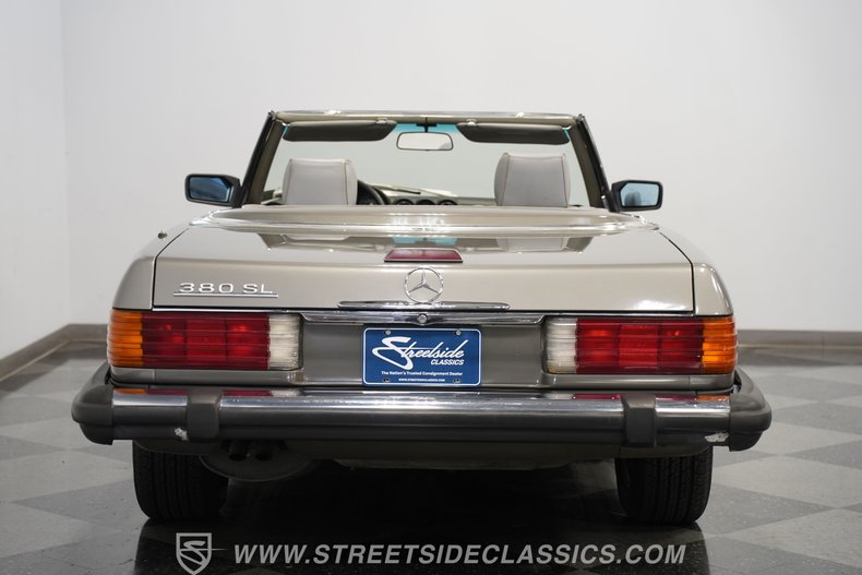 Mercedes-benz-Other-1985-Gray-Gray-13